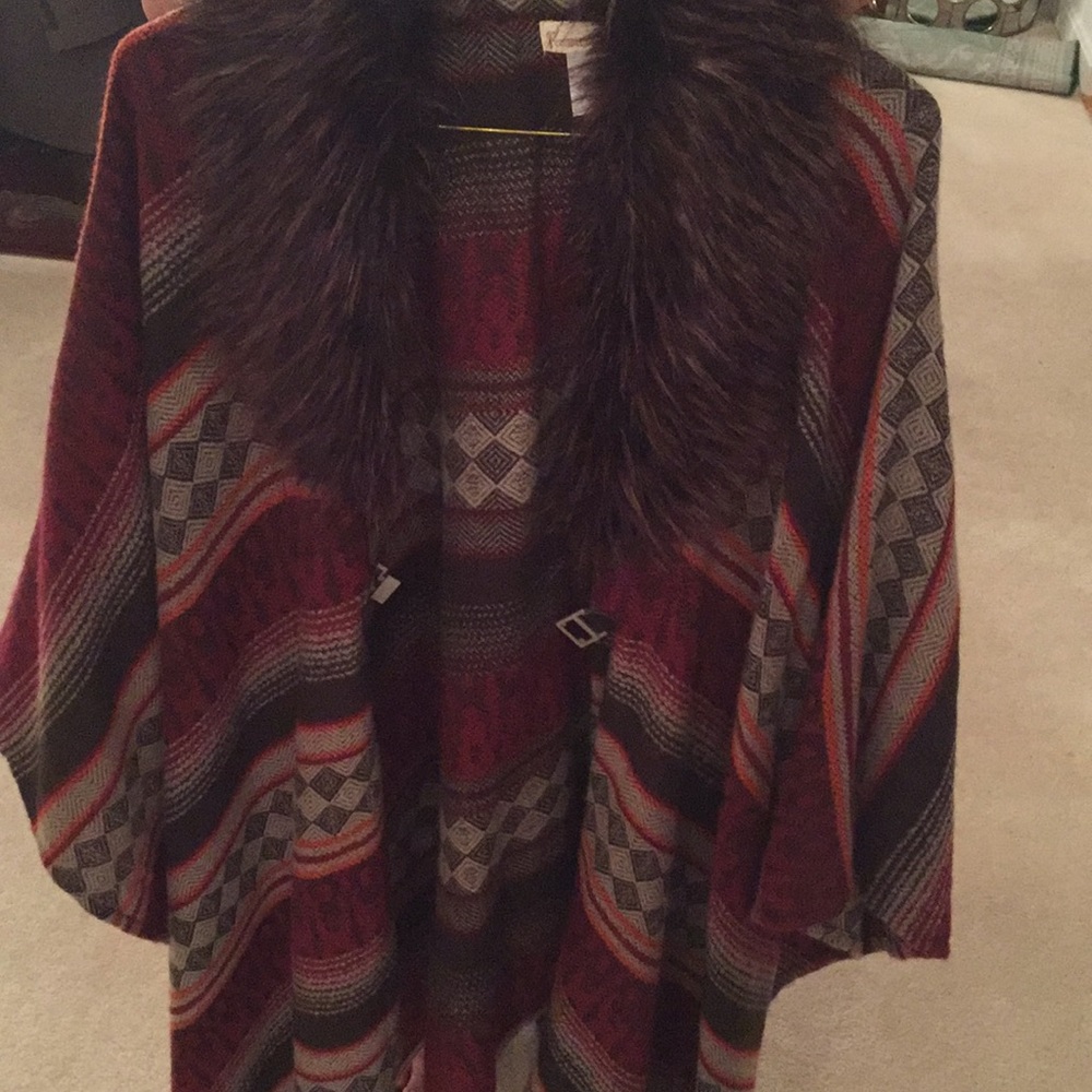 Multi color ruana with fur collar